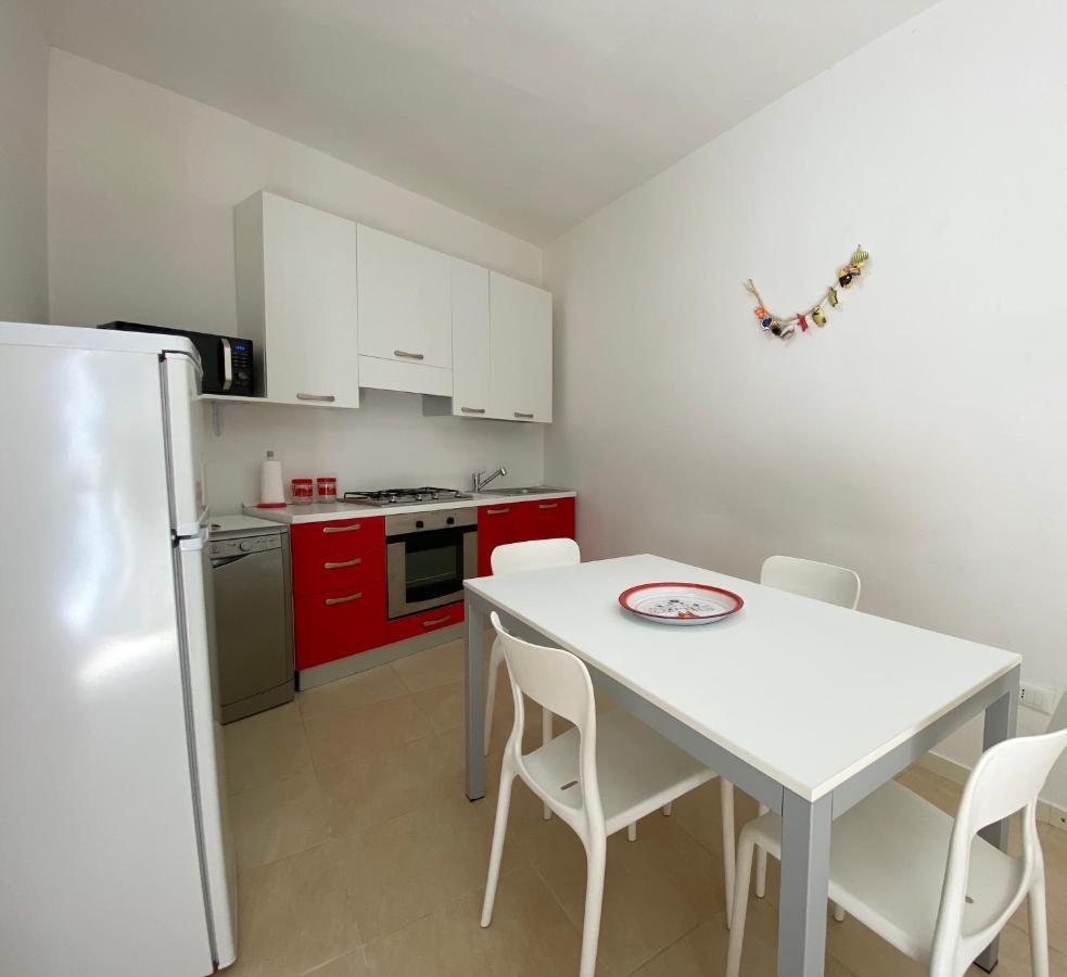 Sabrina Apartments Porto Pino Exterior photo
