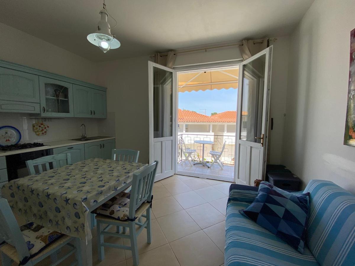 Sabrina Apartments Porto Pino Exterior photo
