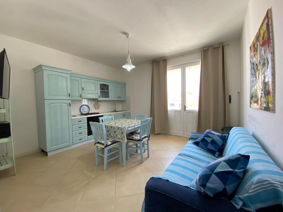 Sabrina Apartments Porto Pino Exterior photo